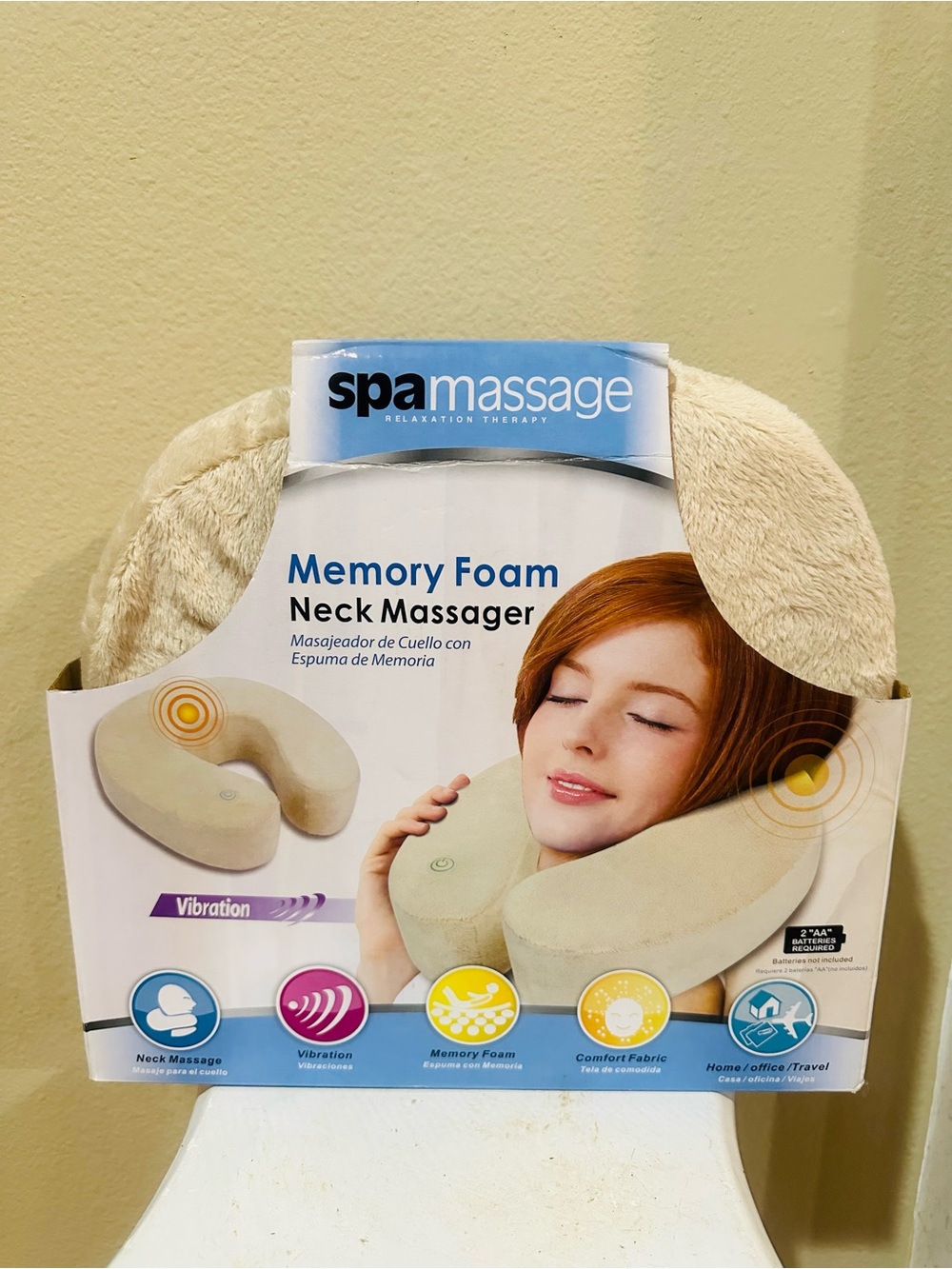 Memory Foam Neck Massager - Cream